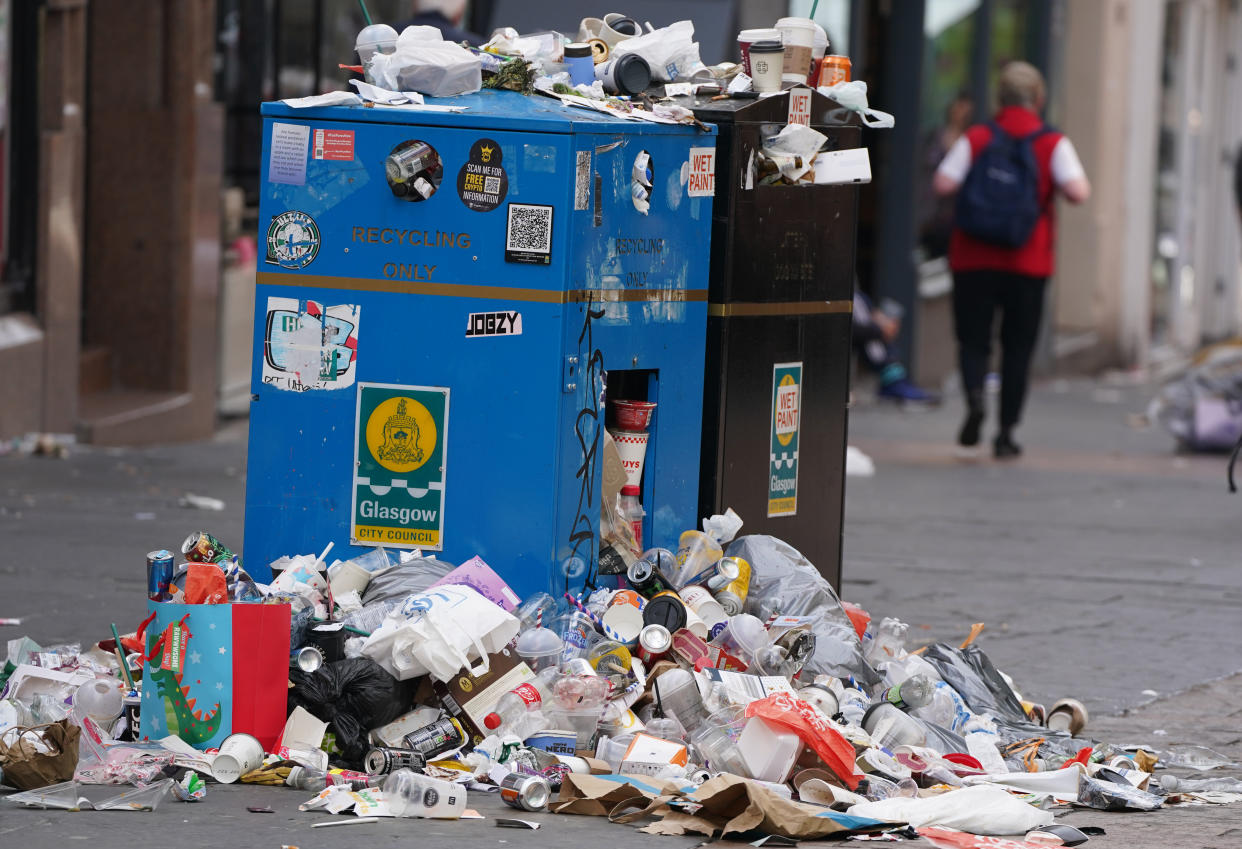 Overflowing rubbish bins in Glasgow