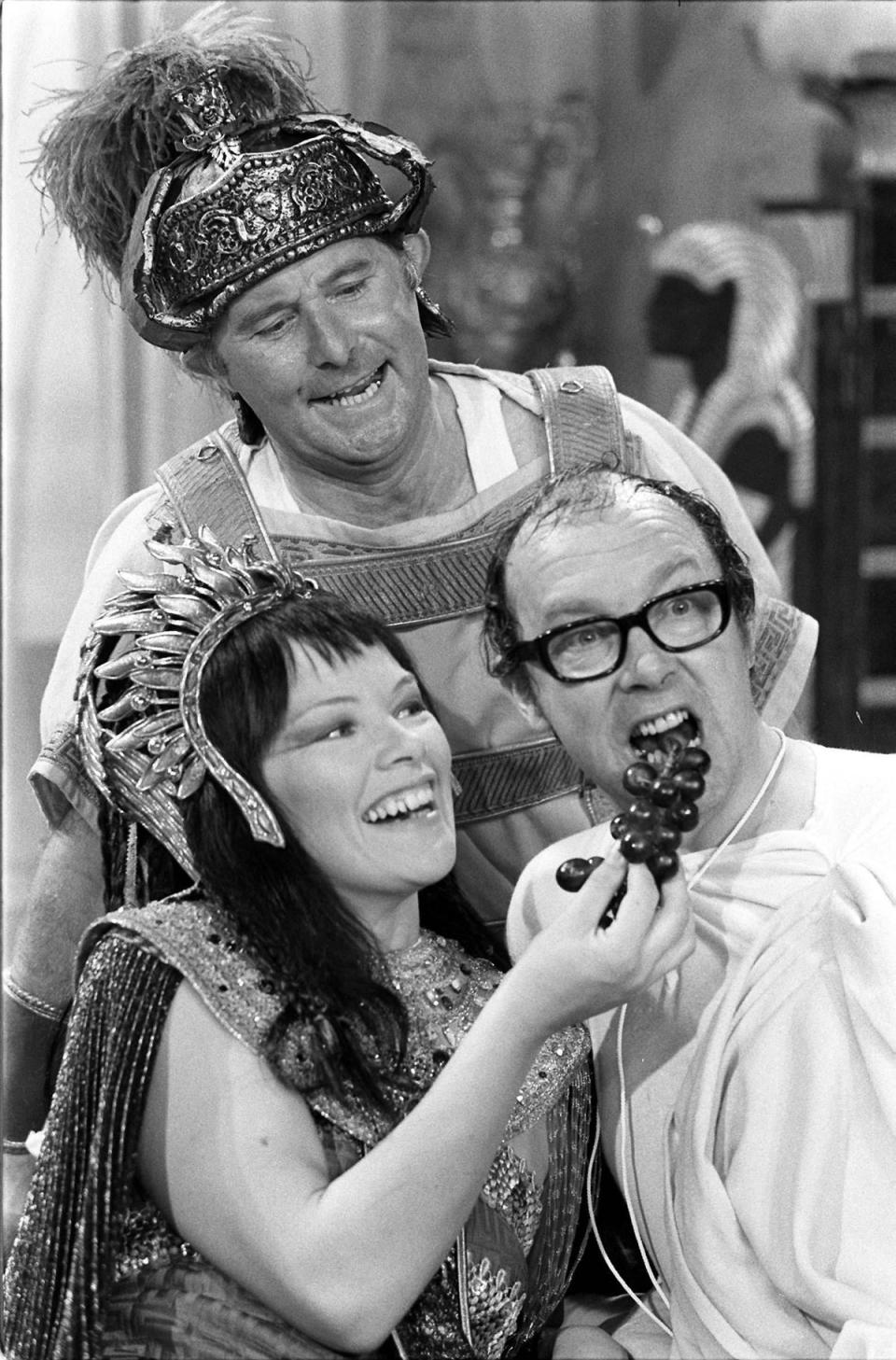 Glenda Jackson plays the role of Cleopatra alongside comedy duo Eric Morecambe (right) and Ernie Wise. (PA)