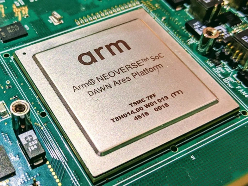 Arm&#x00ff1a;&#x0081f3;&#x004eca;&#x0063a1;&#x007528;Arm&#x0067b6;&#x0069cb;&#x008a2d;&#x008a08;&#x006676;&#x007247;&#x007684;&#x007d2f;&#x007a4d;&#x0051fa;&#x008ca8;&#x0091cf;&#x005247;&#x009054;2400&#x005104;&#x007d44;