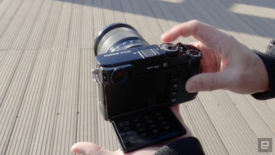 Fujifilm X-Pro3 mirrorless camera review