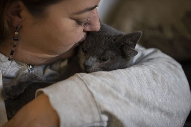 Canis Dosemeci holds little Midas. (Photo: Ercin Erturk/Anadolu Agency via Getty Images)