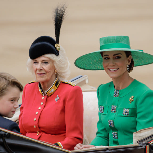 Catalina, princesa de Gales, rindió homenaje a la princesa Diana en el histórico Trooping the Colour del rey Carlos III credit:Bang Showbiz