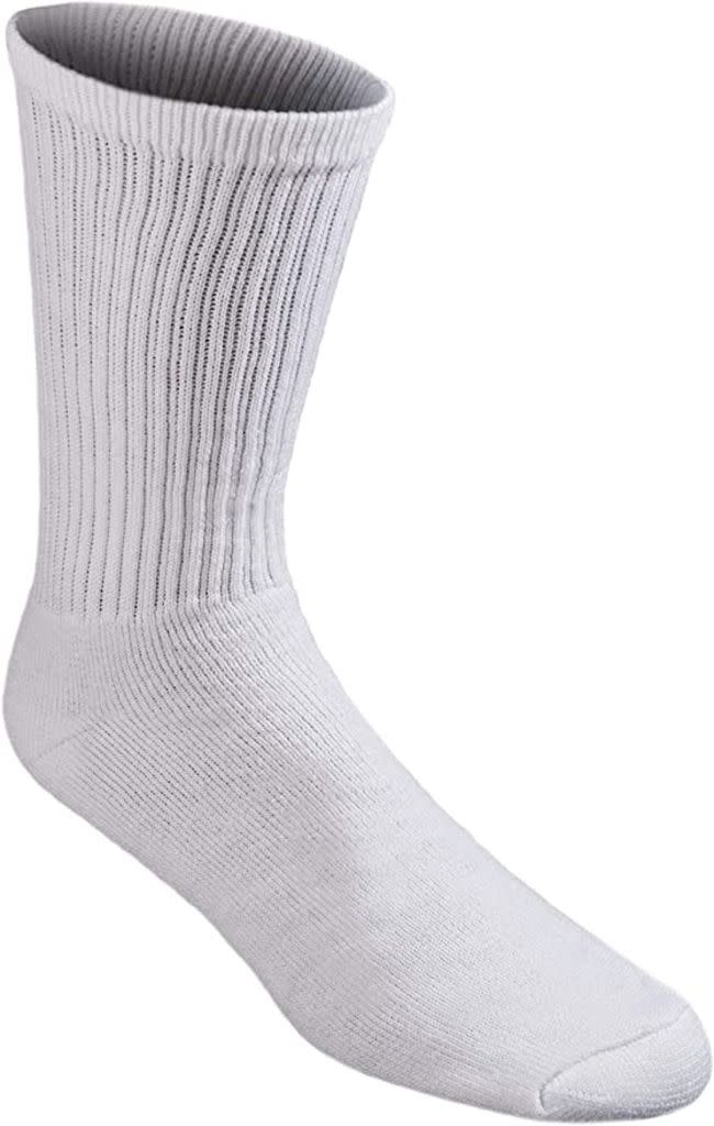 dickies socks, dickies, white socks amazon, amazon, white socks, white sock trend, fall 2020 trends