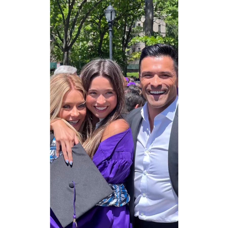 Kelly Ripa and Mark Consuelos Daughter Lola Graduates from NYU 3