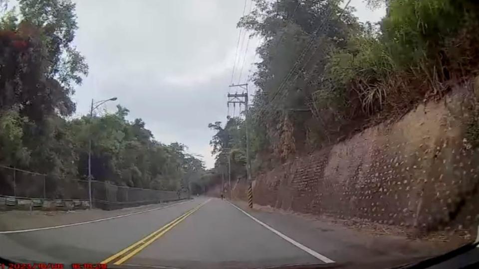 台中市豐原區公老坪山區道路。（圖／翻攝自市議員謝志忠臉書）