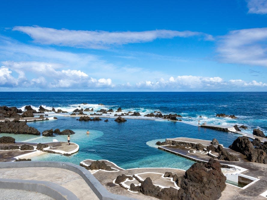 Madeira lava pools