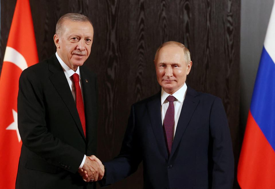 Ein Treffen zwischen Tayyip Erdogan und Wladimir Putin wird am Mittag erwartet (Bild: Sputnik/Alexander Demyanchuk/Pool via REUTERS)