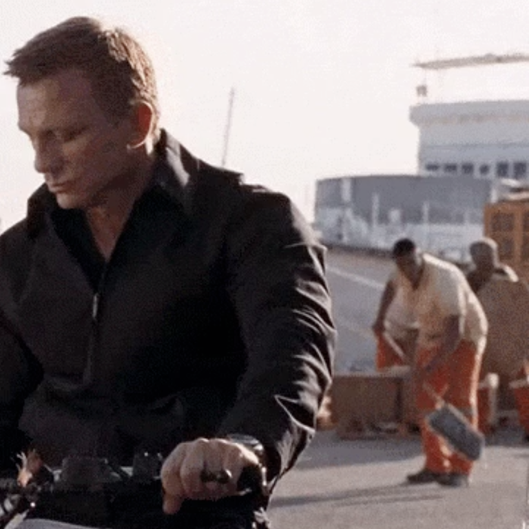 The street sweeper in 'Quantum of Solace'