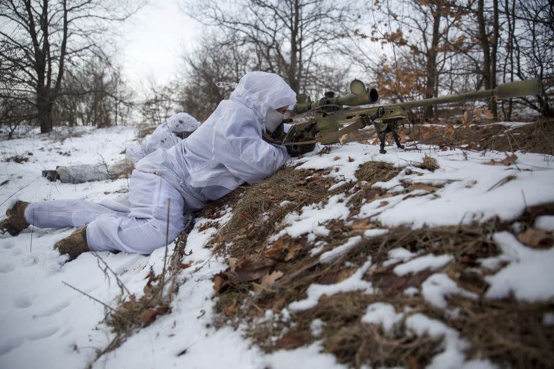 Ukrainian snipers train in the Donetsk region