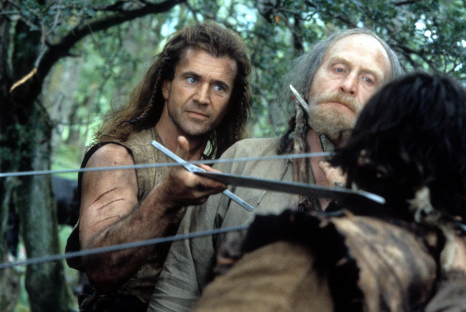 Mel Gibson and James Cosmo in a scene from the film 'Braveheart', 1995. (Photo by 20th Century-Fox/Getty Images)
