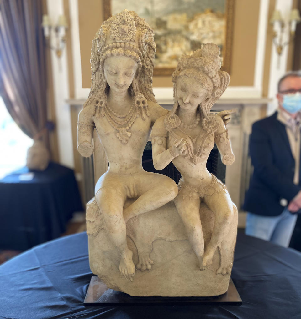 'Shiva and Parvati' - 8th century AD - valued at $120,000. (Jenna McLaughlin/Yahoo News)