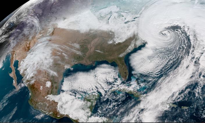 <p>This Geocolor GOES-16 satellite image captures the deepening storm off the East coast of the United States on Jan. 4, 2018, at 16:22 UTC. (Photo: NOAA) </p>