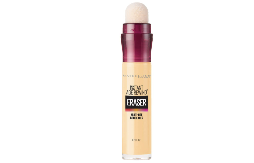 Corrector de líneas Maybelline Instant Age Rewind. Foto: amazon.com.mx