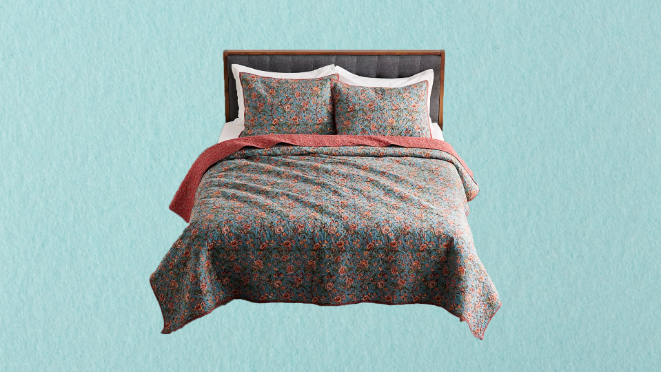 Get this reversible quilt for under $50 at Kohl's/