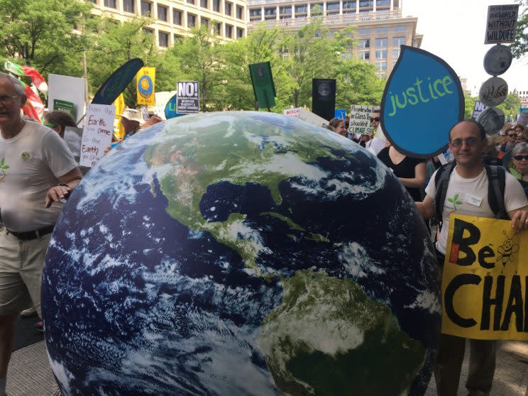A scene from the Peoples Climate March in Washington. (Photo: Ben Adler/Yahoo News)