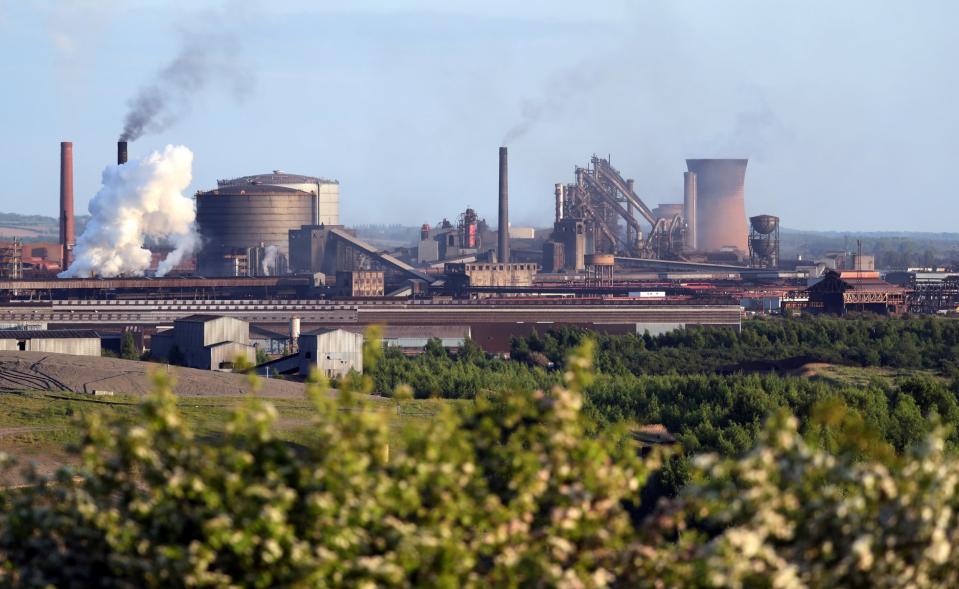 British Steel collapses 'over Brexit' with 25,000 jobs at risk