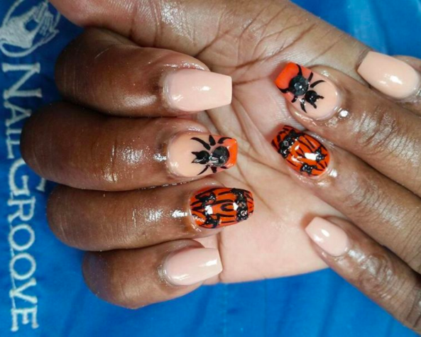 Halloween Flash Nails