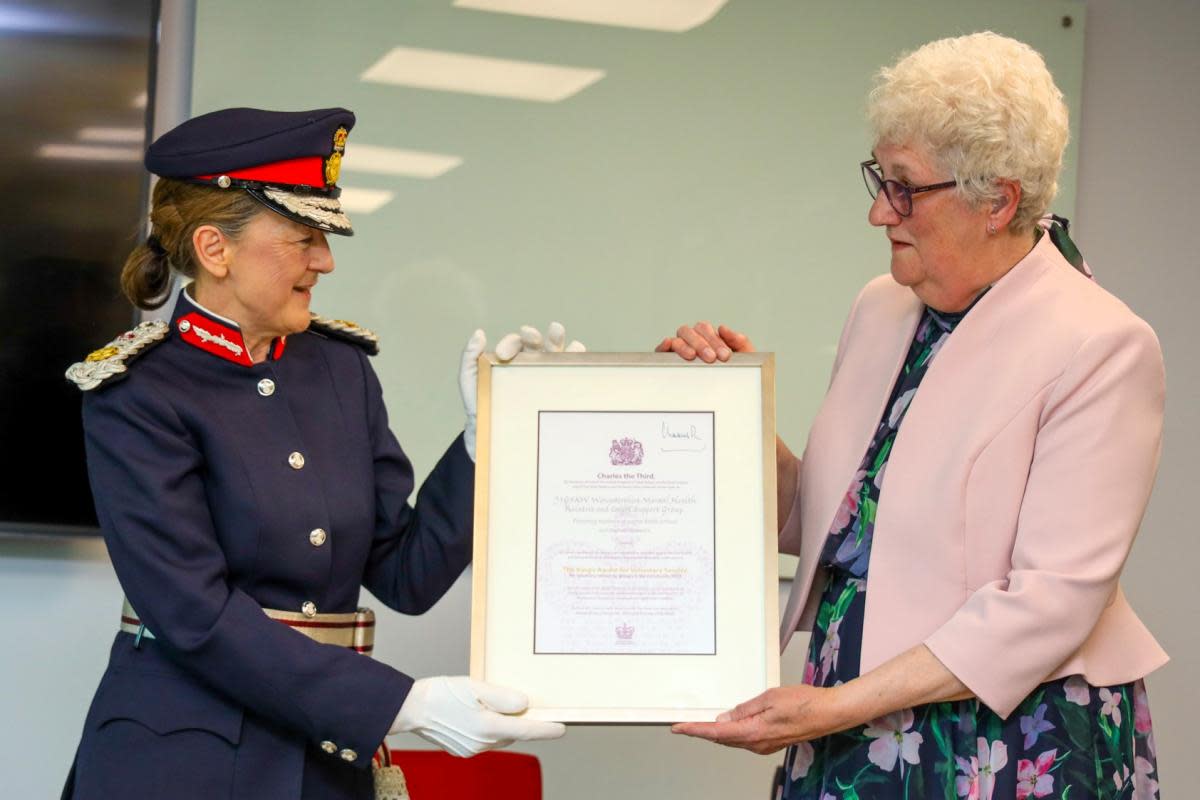 PRESENTATION: Jigsaw Secretary Susan Nichols, is presented the King's Award for Voluntary Service by the Lord Lieutenant of Worcestershire, Beatrice Grant <i>(Image: Jigsaw)</i>