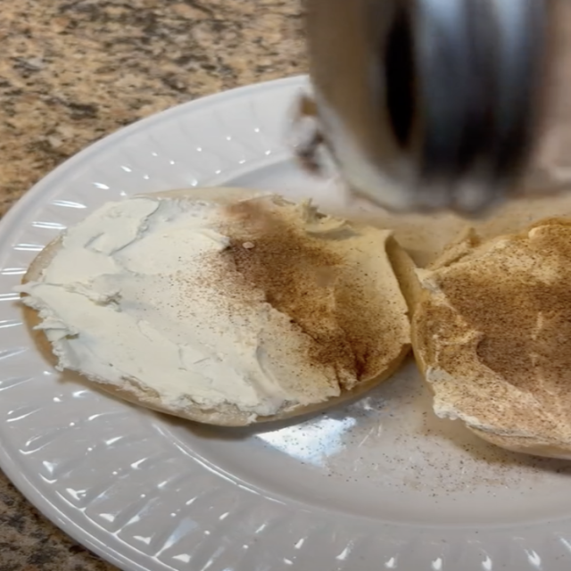 I Tried The Viral TikTok Bagel Air Fryer Recipe