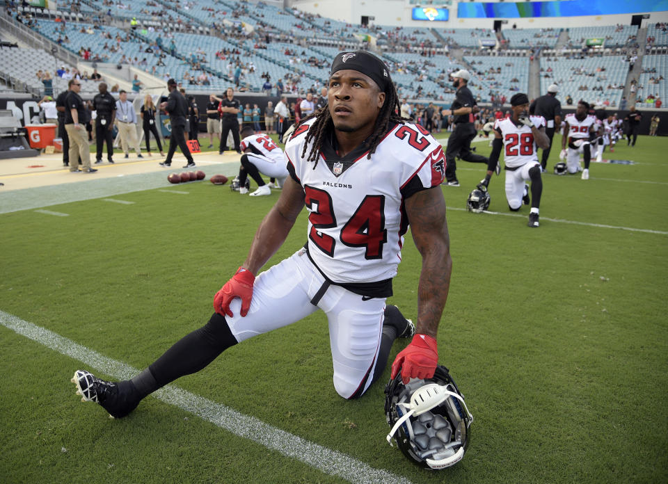 The Atlanta Falcons will be without running back Devonta Freeman for a while, as he reportedly is set to undergo groin surgery. (AP)