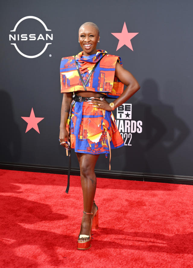 Cynthia Erivo Wears Vibrant Louis Vuitton Cityscape-Print Outfit on BET  Awards 2022 Red Carpet