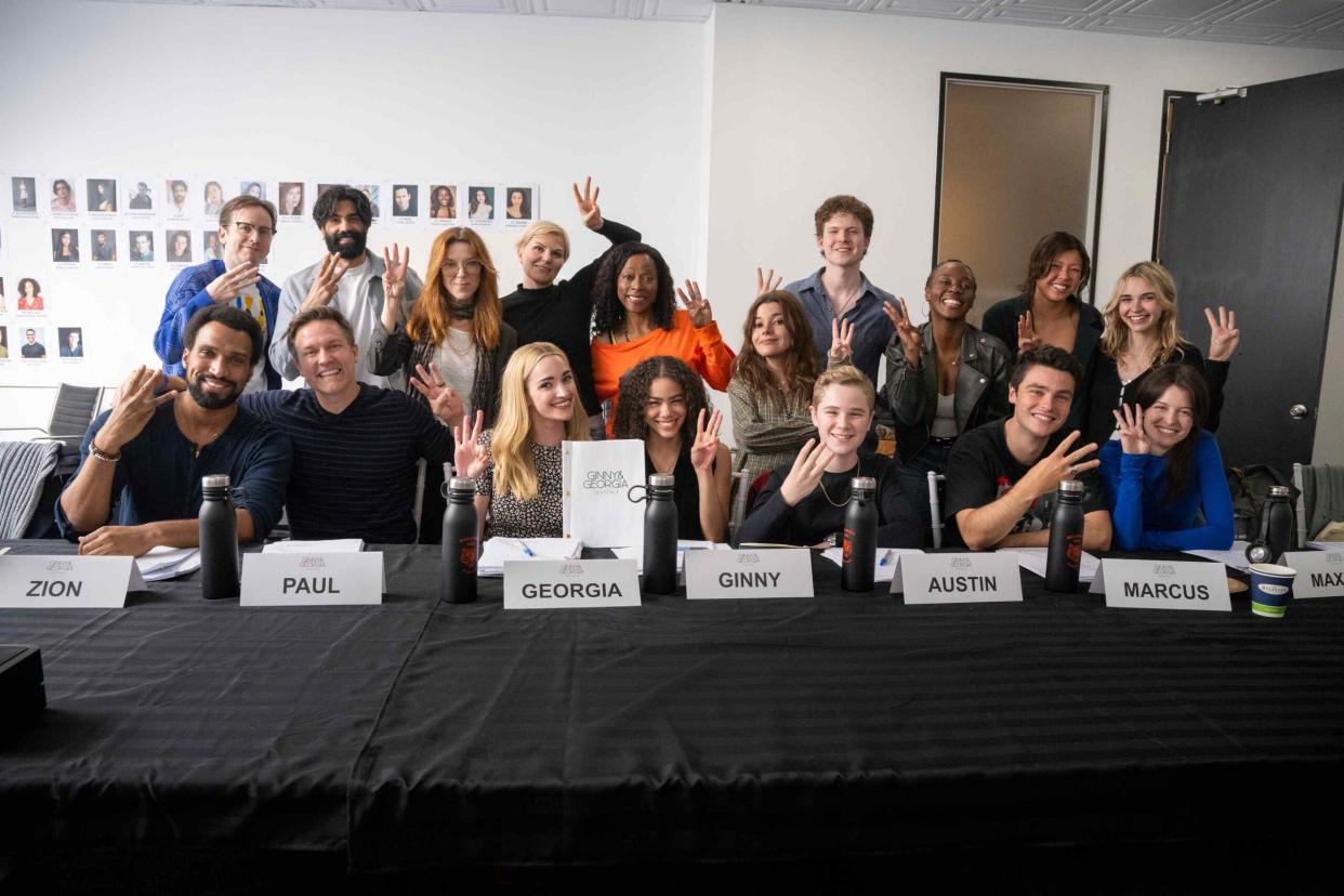 ‘Ginny & Georgia’ Kicks Off Season 3 Production | Photo: Netflix