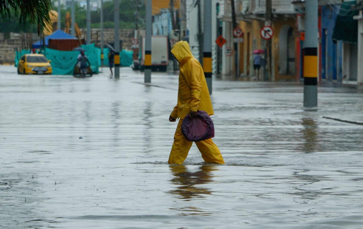 Fenómeno inusual en playas de Brasil, asombra a turistas - Última Hora   Noticias de Paraguay y el mundo, las 24 horas. Noticias nacionales e  internacionales, deportes, política. Noticias de último momento.