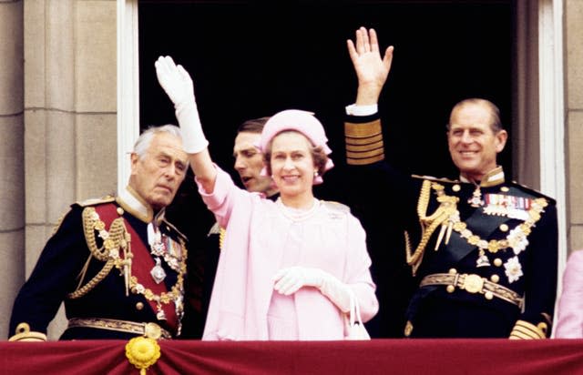 Royalty – Queen Elizabeth II Silver Jubilee
