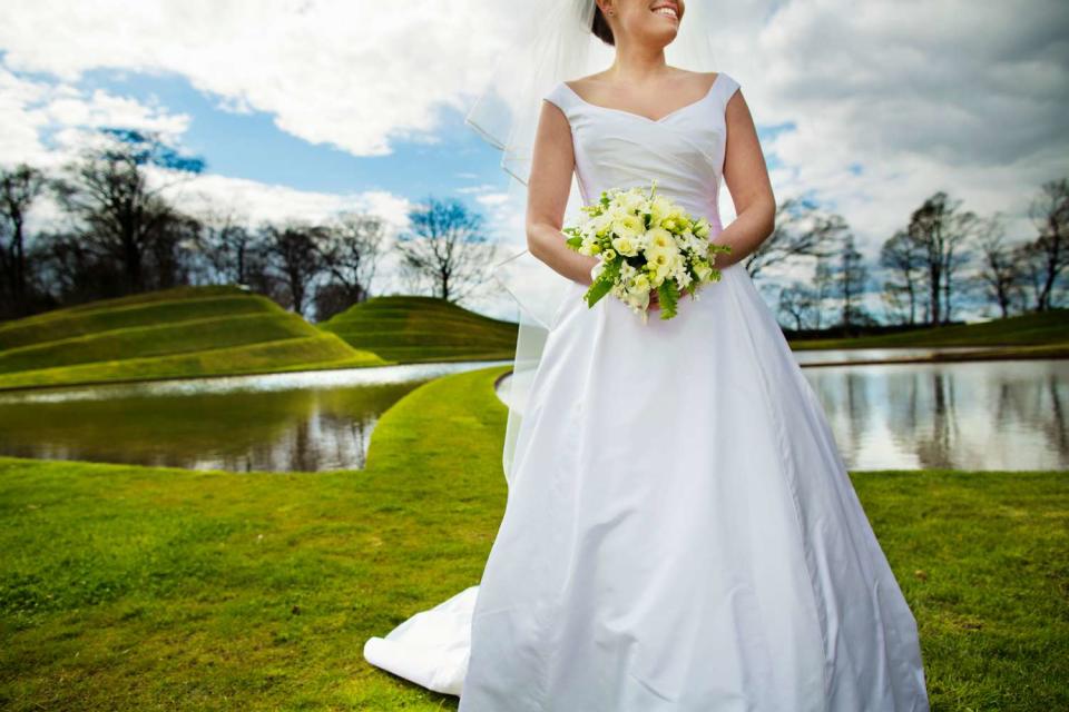 <p>Getty</p> A stock image of a bride