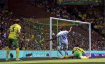 Leeds United's Crysencio Summerville shoots during the English Football League Championship playoff, semi-final, first leg soccer match between Norwich and Leeds United, at Carrow Road, Norwich, England, Sunday May 12, 2024. In the race to secure the last promotion spot for the Premier League, Norwich and Leeds drew 0-0 in the first-leg of their Championship play-off semifinal on Sunday. (Nigel French/PA via AP)