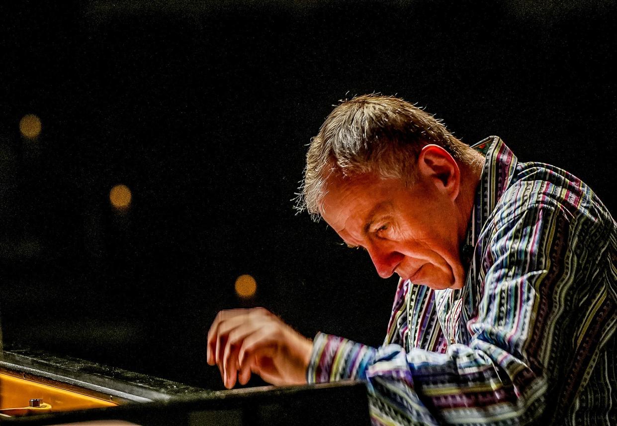International concert star Anton Nel rehearses on the Long Center's new Steinway 9-foot grand piano. Nel has rigorously selected the Austin performing arts center's prized concert instruments.