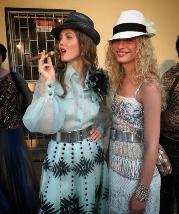 <b>Frederikke Sofie:</b> "GREETINGS FROM CHANEL CUBA"