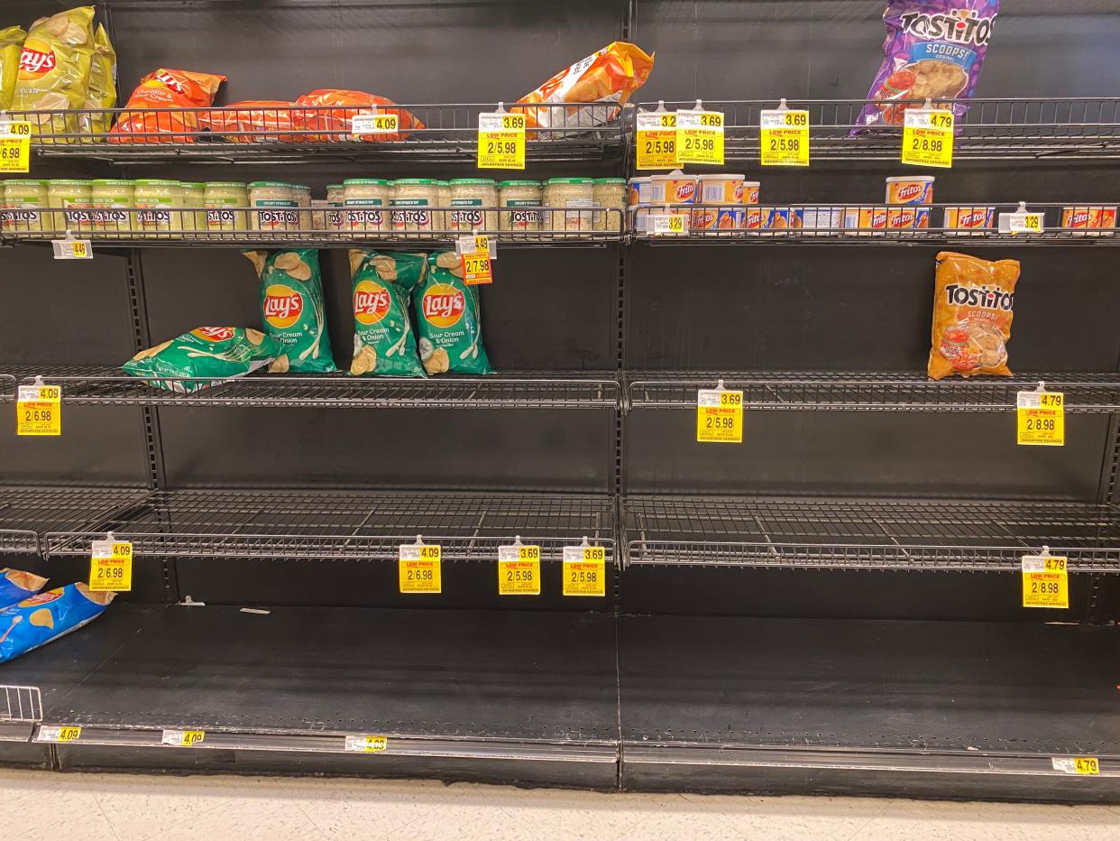 Grocery stores are struggling to shock their shelves across the nation. Upstate residents are seeing empty shelves in Spartanburg grocery stores.