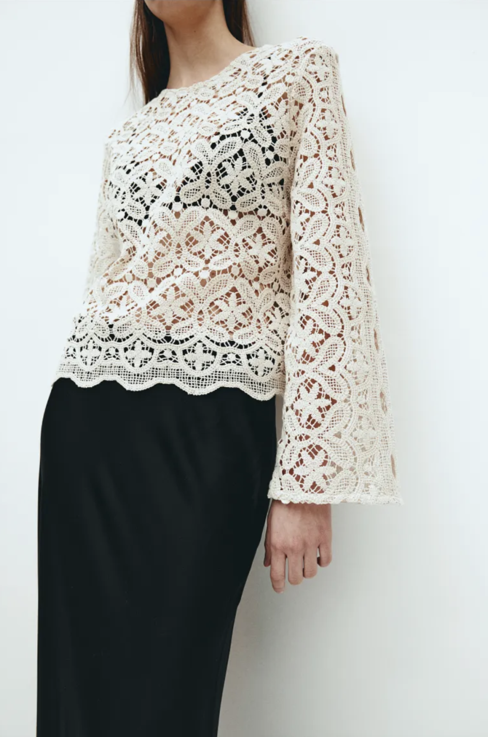 Lace Blouse (Photo via H&M)