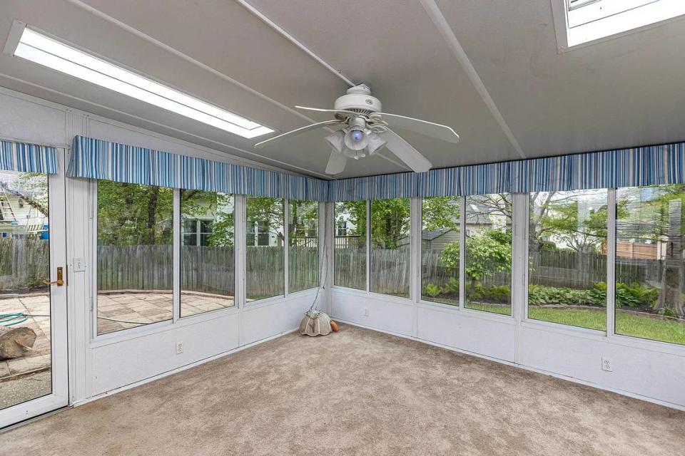 A view of the sunroom at 1137 Four Wynds Trail in Lexington, KY. Photos published with the permission of the seller’s agent.