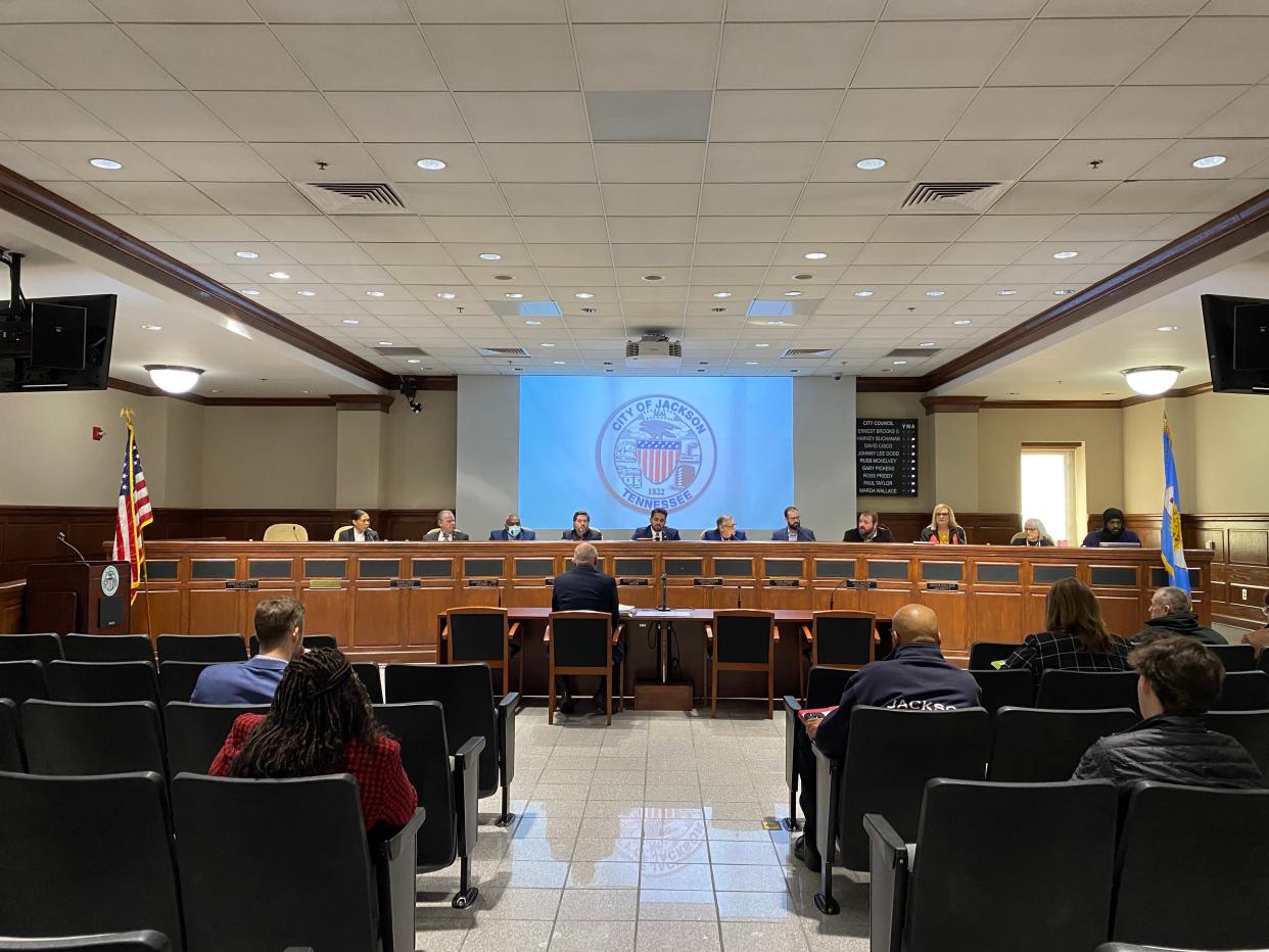 City Council members listen as City Finance, Accounting and Budget Director Bobby Arnold discusses the American Rescue Plan funds.