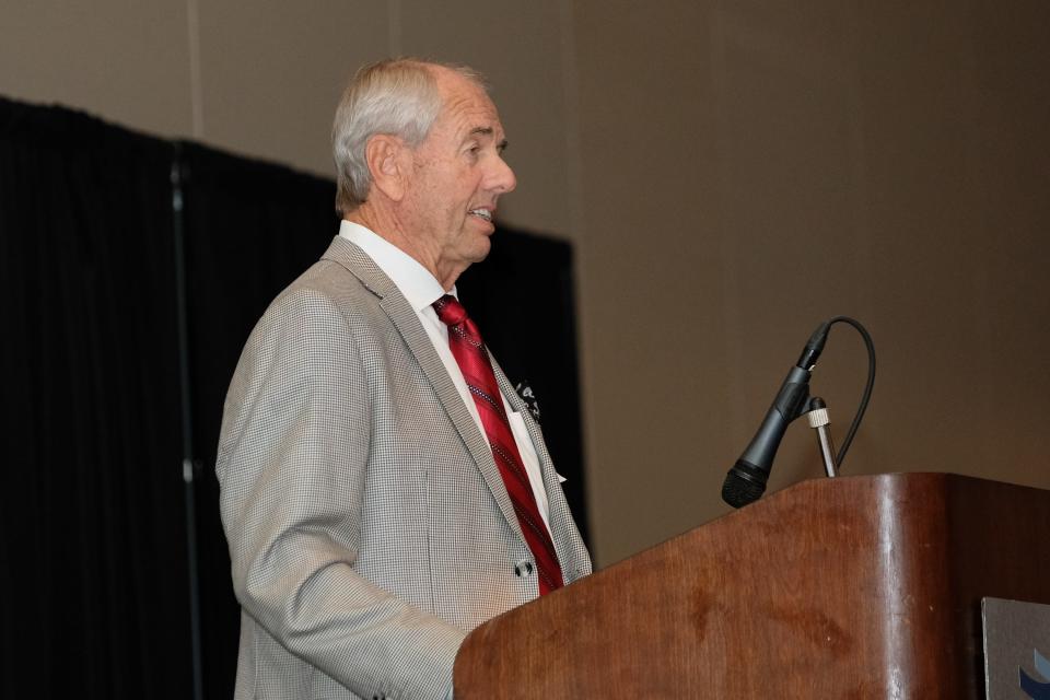 Coach Eddie Biedenbach was the Master of Cremonies at The Greater Wilmington Sports Hall of Fame luncheon.  August 20, 2019.  [KEN OOTS/FOR THE STARNEWS]