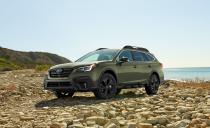 VIew 2020 Subaru Outback Photos