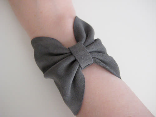 Bow Bracelet