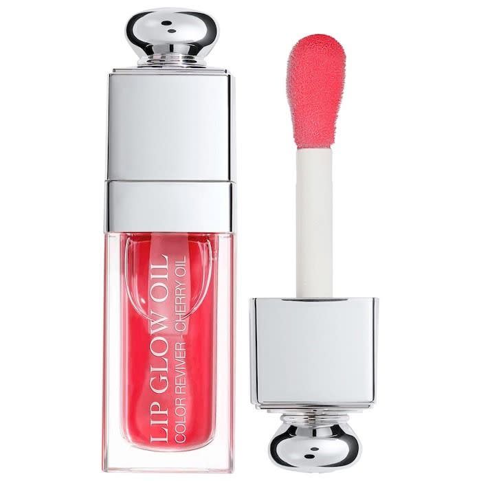 <p><a href="https://go.redirectingat.com?id=74968X1596630&url=https%3A%2F%2Fwww.sephora.com%2Fproduct%2Fdior-lip-glow-oil-P453814&sref=https%3A%2F%2Fwww.harpersbazaar.com%2Fbeauty%2Fmakeup%2Fa60319881%2Flip-gloss-trend-2024%2F" rel="nofollow noopener" target="_blank" data-ylk="slk:Shop Now;elm:context_link;itc:0;sec:content-canvas" class="link ">Shop Now</a></p><p>Lip Glow Oil</p><p>sephora.com</p><p>$40.00</p>