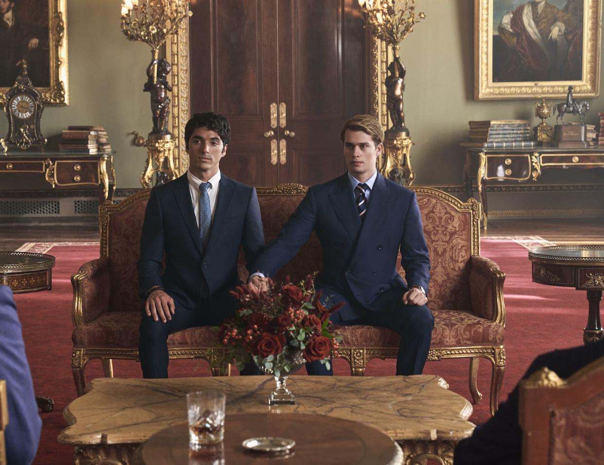 Alex (Taylor Zakhar Perez) and Henry (Nicholas Galitzine) in the film of Casey McQuiston's Red, White and Royal Blue Amazon Prime