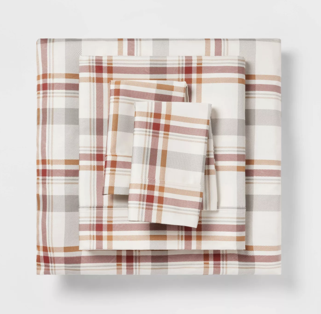 Threshold Flannel Sheet Set