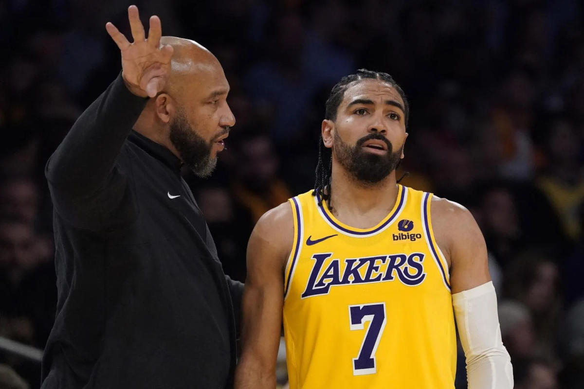 Lakers’ New Guard Vincent Under Fire for Poor Performance and Stupid Fouls in Playoff Loss to Kings