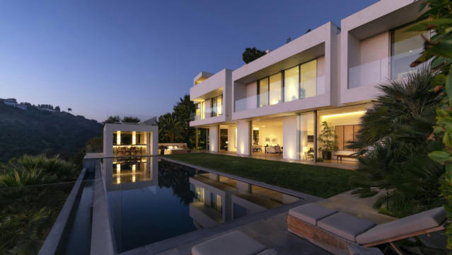 Hot Property: Trevor Noah nabs a modern mansion in Bel-Air - Los Angeles  Times