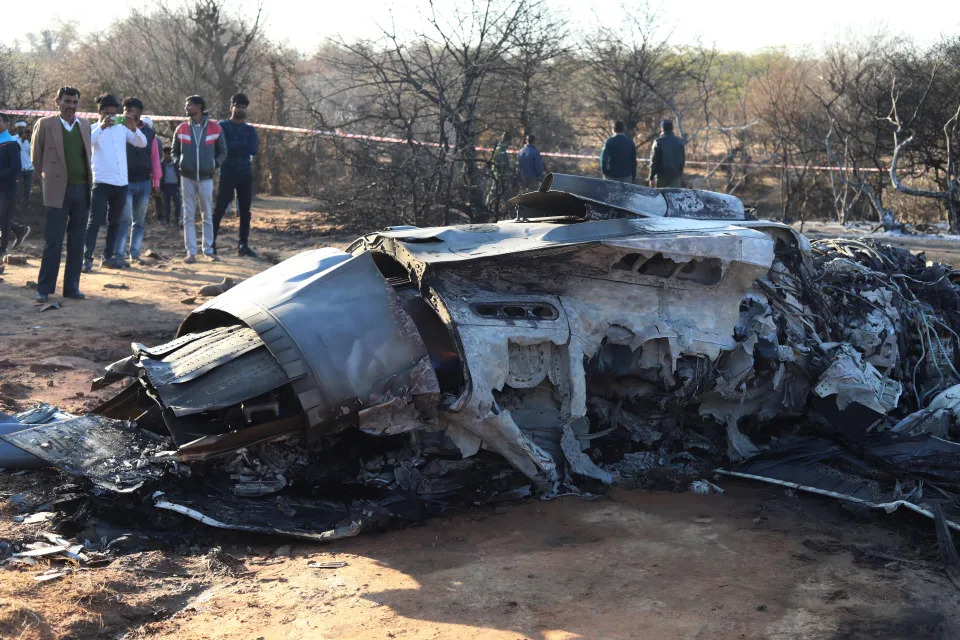 Piloto morreu em choque de aviões militares na Índia (AFP)