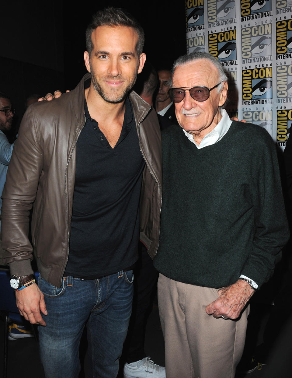 <p>Reynolds with Marvel comic book legend Stan Lee at the 20th Century Fox panel in San Diego. (Photo: Albert L. Ortega/Getty Images) </p>