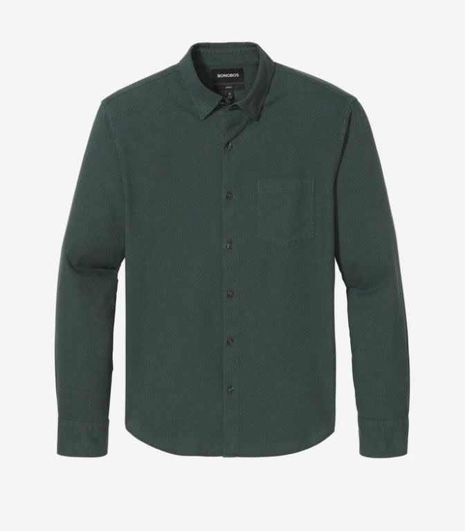 This Bonobos Brushed Button-Down Shirt shirt comes in sizes XS-2XL, tailored, slim and standard fits, and short, regular and long lengths. It's machine washable and made with 100% cotton. <a href="https://fave.co/2O4DFkG" target="_blank" rel="noopener noreferrer">Find it for $88 at Bonobos</a>.