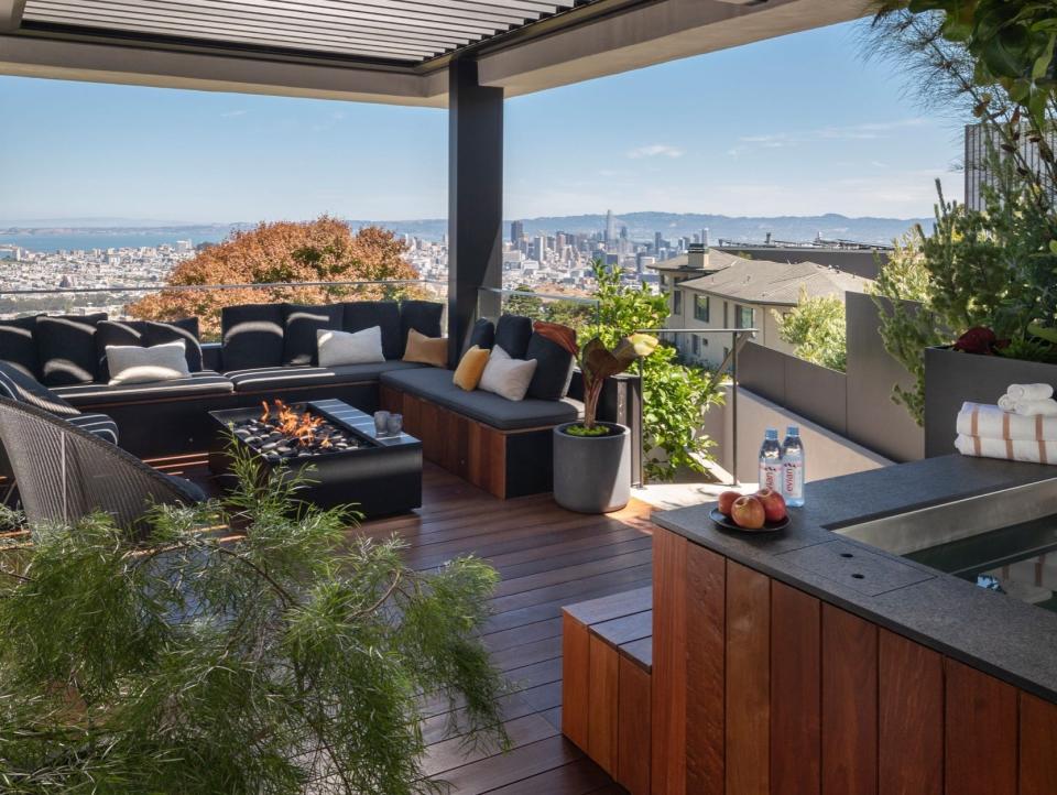 150 GLENBROOK AVENUE - Highest home in San Francisco