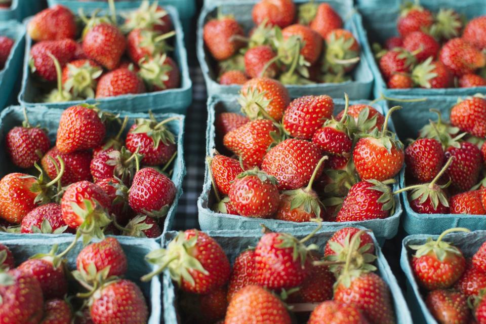 how to store strawberries