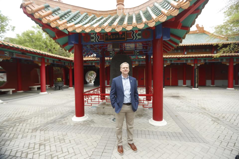 The Memphis Zoo hosts a celebration of our 20-year partnership with the Chinese Association of Zoological Gardens and wishing Ya Ya safe travels for her upcoming journey. Memphis Zoo President and CEO Matt Thompson prepares to speak to the media about the event.